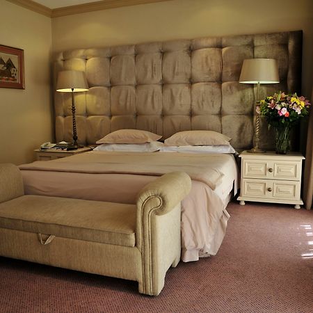 House Of Pharaohs And Conference Centre Hotel Johannesburg Buitenkant foto
