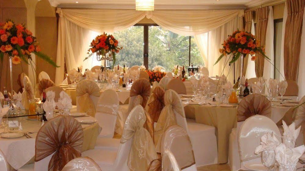 House Of Pharaohs And Conference Centre Hotel Johannesburg Buitenkant foto