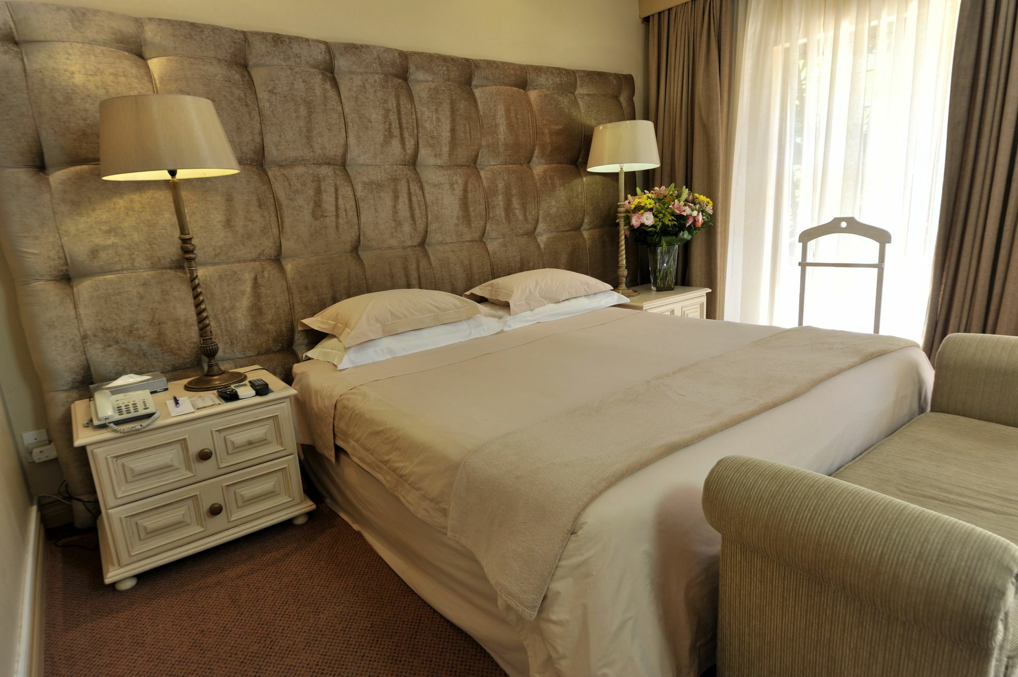 House Of Pharaohs And Conference Centre Hotel Johannesburg Buitenkant foto