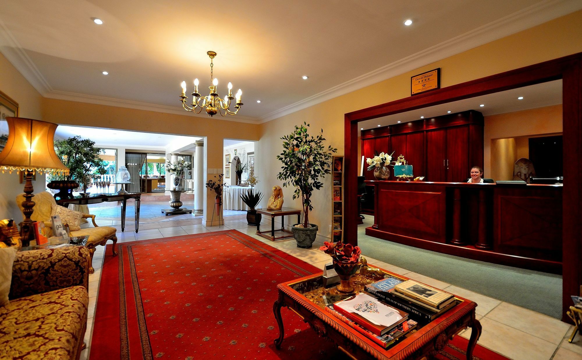 House Of Pharaohs And Conference Centre Hotel Johannesburg Buitenkant foto