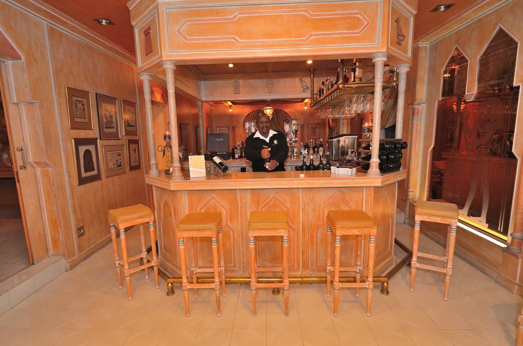 House Of Pharaohs And Conference Centre Hotel Johannesburg Buitenkant foto
