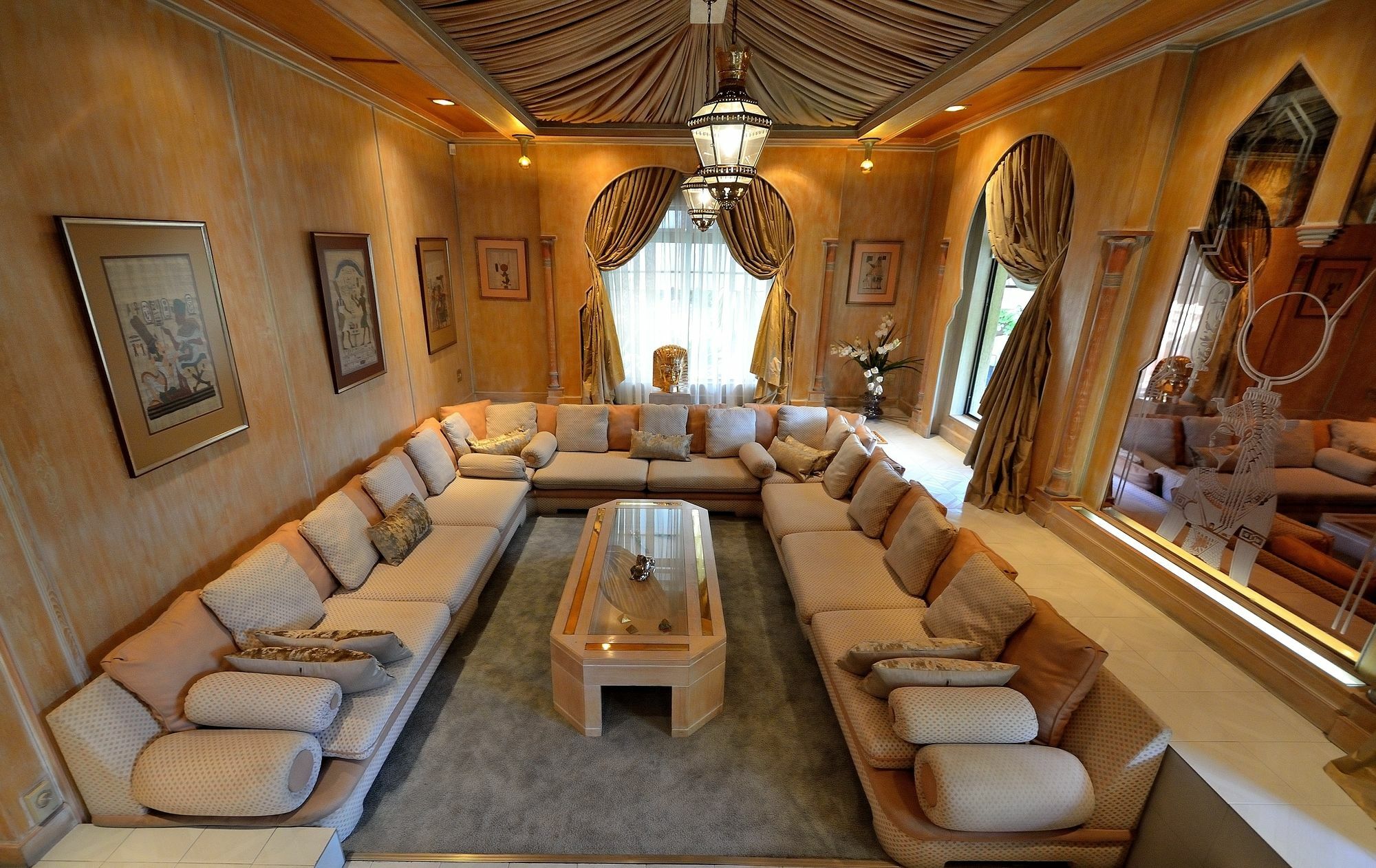 House Of Pharaohs And Conference Centre Hotel Johannesburg Buitenkant foto