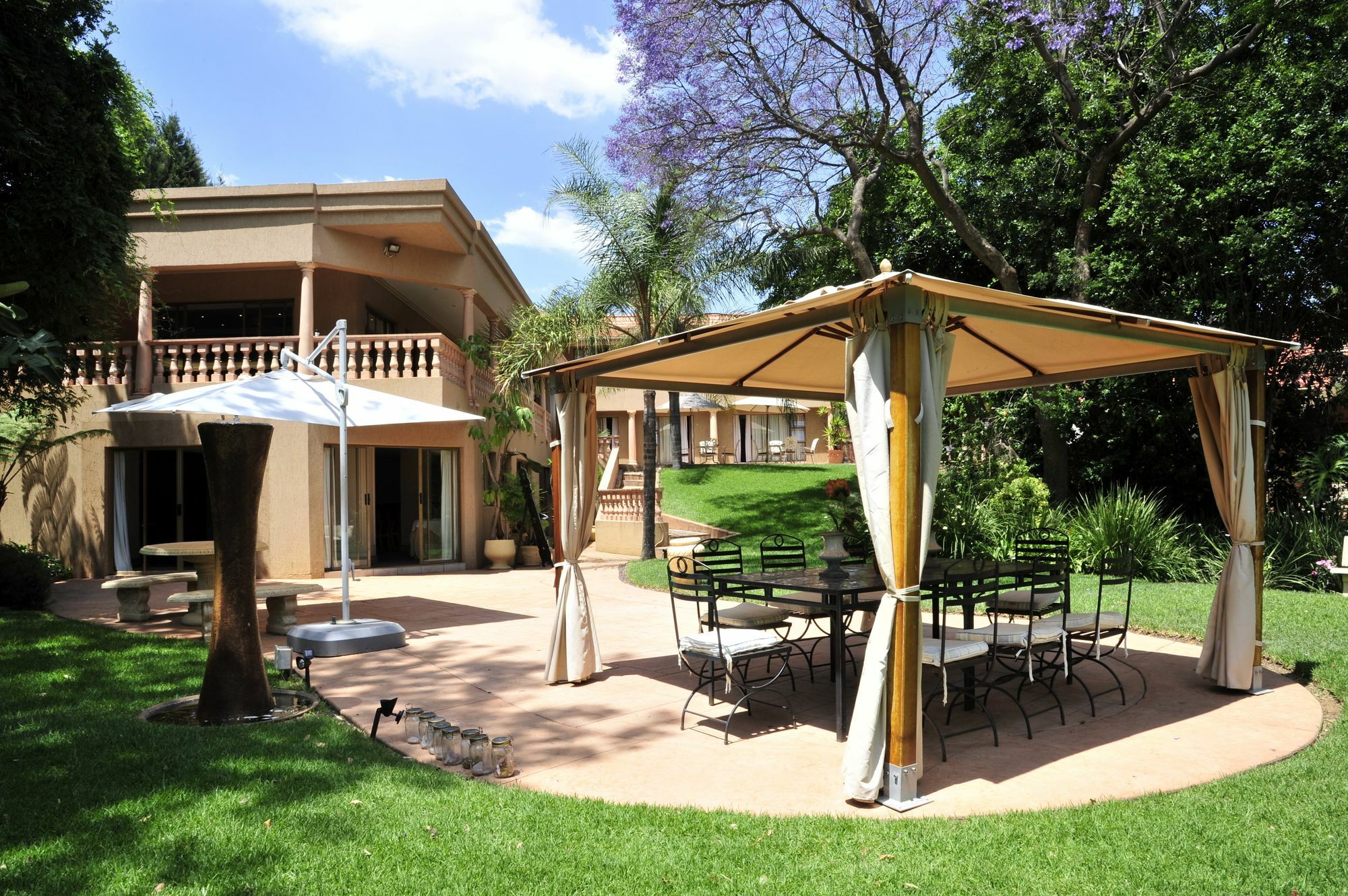 House Of Pharaohs And Conference Centre Hotel Johannesburg Buitenkant foto